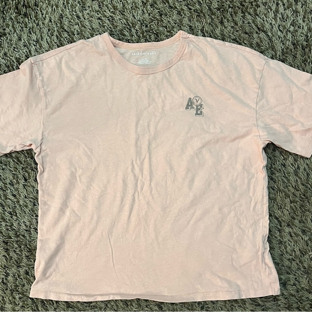 American Eagle Pinkish peach cropped T-Shirt Size Small